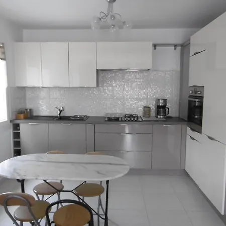 Maison A - Proche Plage, 8 Pers, Jardin, Wifi, Animaux Admis - Fr-1-823-124 バルバトル